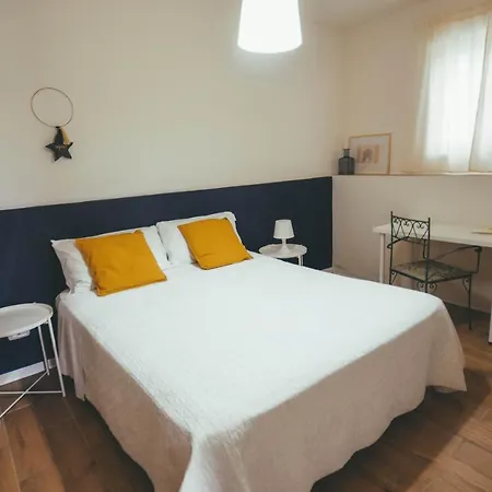 Dimora Santo Stefano Pensión Pompeya